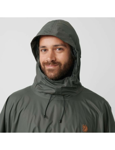 Poncho 031/Graphite FJÄLLRÄVEN