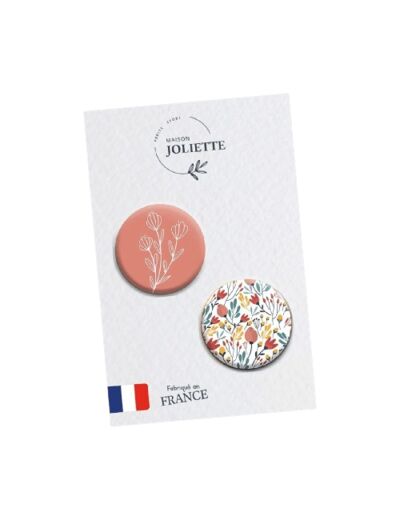 2 Broches (badges) - Motif fleuri + fleur fond rose #124 - Maison Joliette